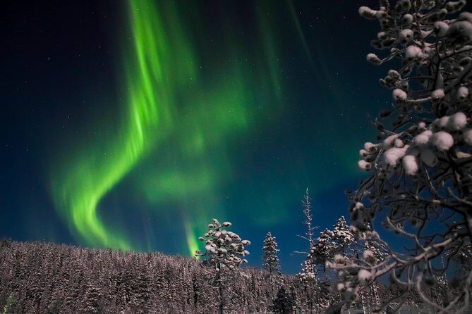 Aurora Ice Floating in Rovaniemi - Staying warm: dry suit reality check and ladder tips
