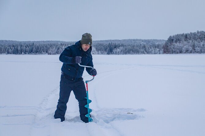 First Ice Fishing Experience in Rovaniemi - Gear, Warmth, and the Honest Reality of Being Outside