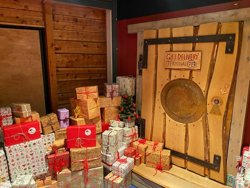 From Rovaniemi: Santa Claus Village Tour with Certificate - How the 3-Hour Flow Works: Pickup, Minivan, and a Small-Group Pace