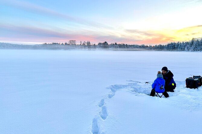Ice Fishing in Rovaniemi - Meeting at Korkalonkatu 13 and starting on time at 10:00