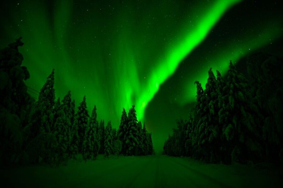 Northern Lights Hunting Adventure in Lapland - Dress Like You Mean It: Cold Weather Gear, Boots, and What to Bring