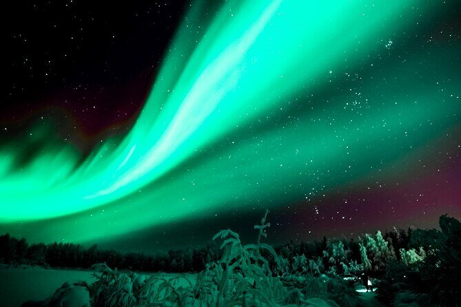 Rovaniemi: Private Aurora Tour with Guaranteed Sightings - Pickup in Rovaniemi: Start Easy, Then Go Off the Crowd