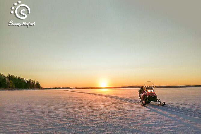 Snowmobile Safari into Arctic Wilderness - Photos, Photo Break Behavior, and Hand-Signal Moments